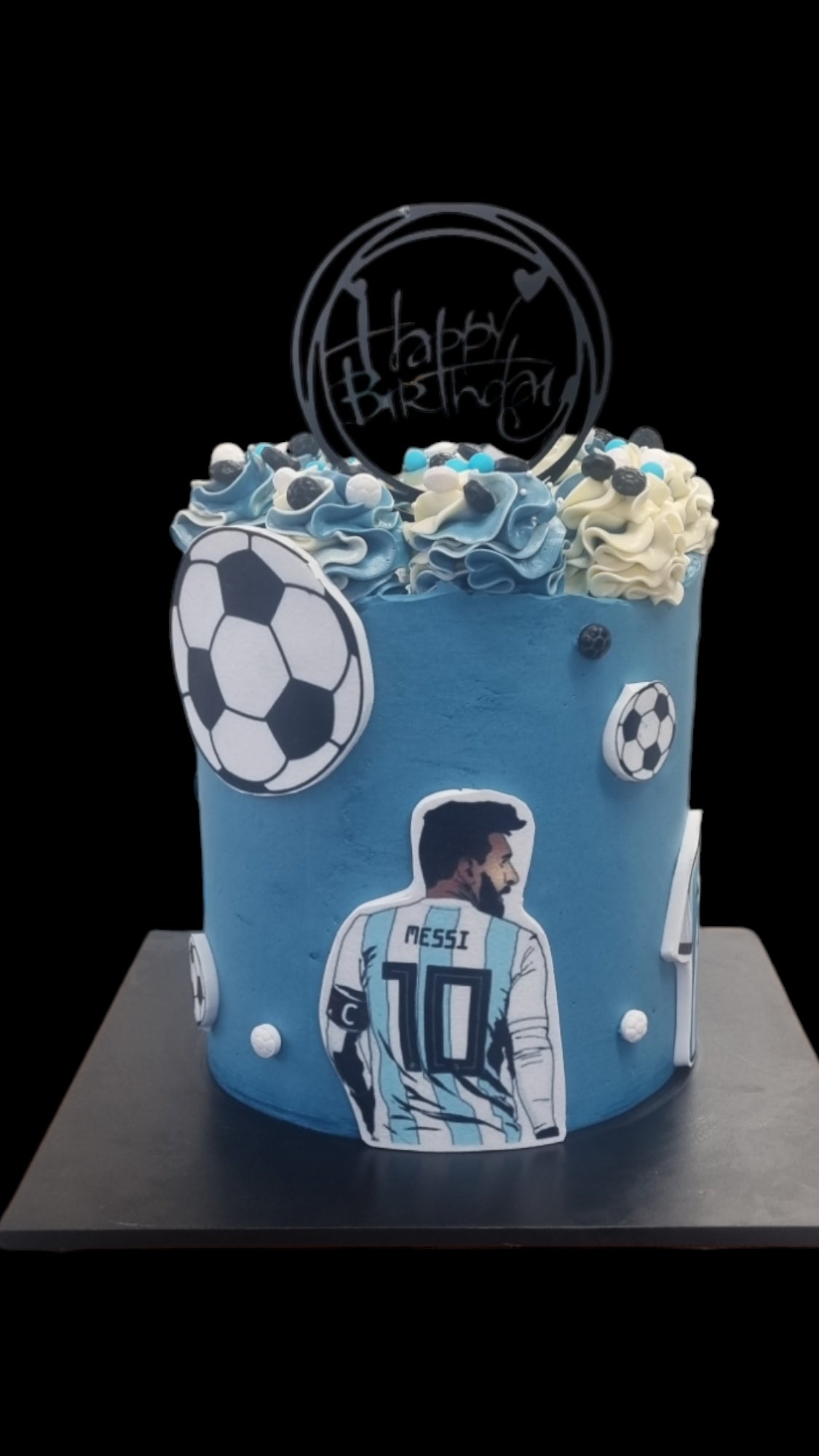 Messi football cake